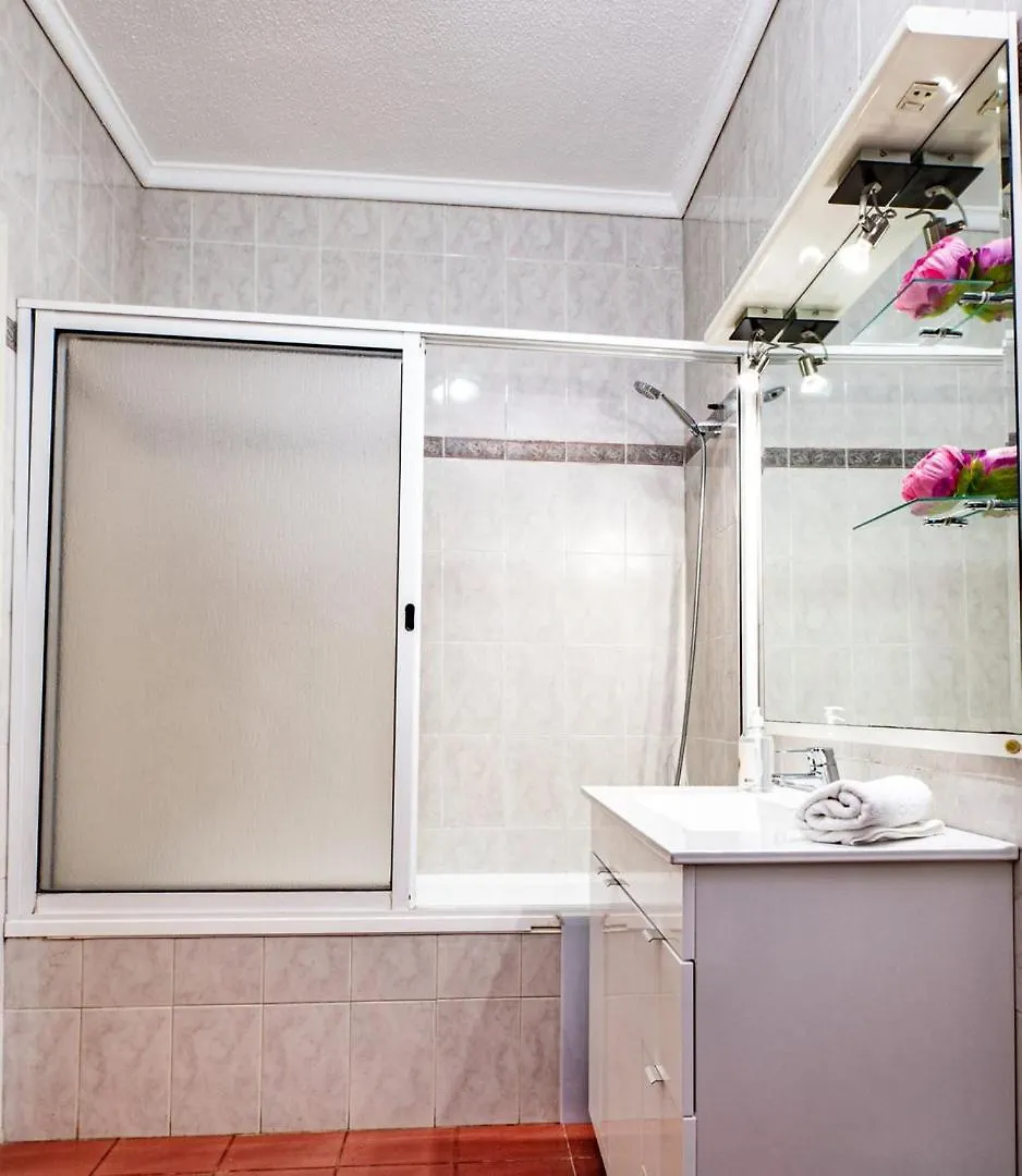 Guestready - Family-Friendly Haven In Funchal Apartment  Funchal (Madeira)